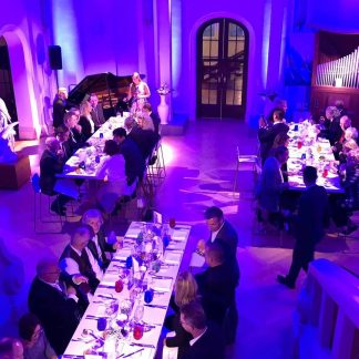 Gala Dinner Set Medium